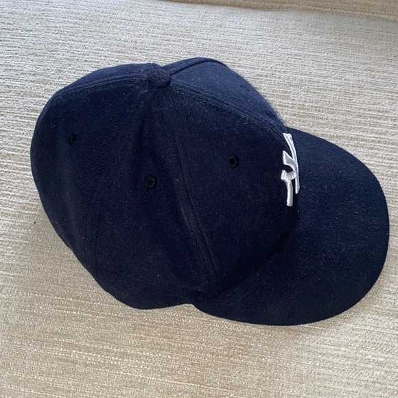 New Era - New York Yankees - Fitted Hat - Picture 2 of 3